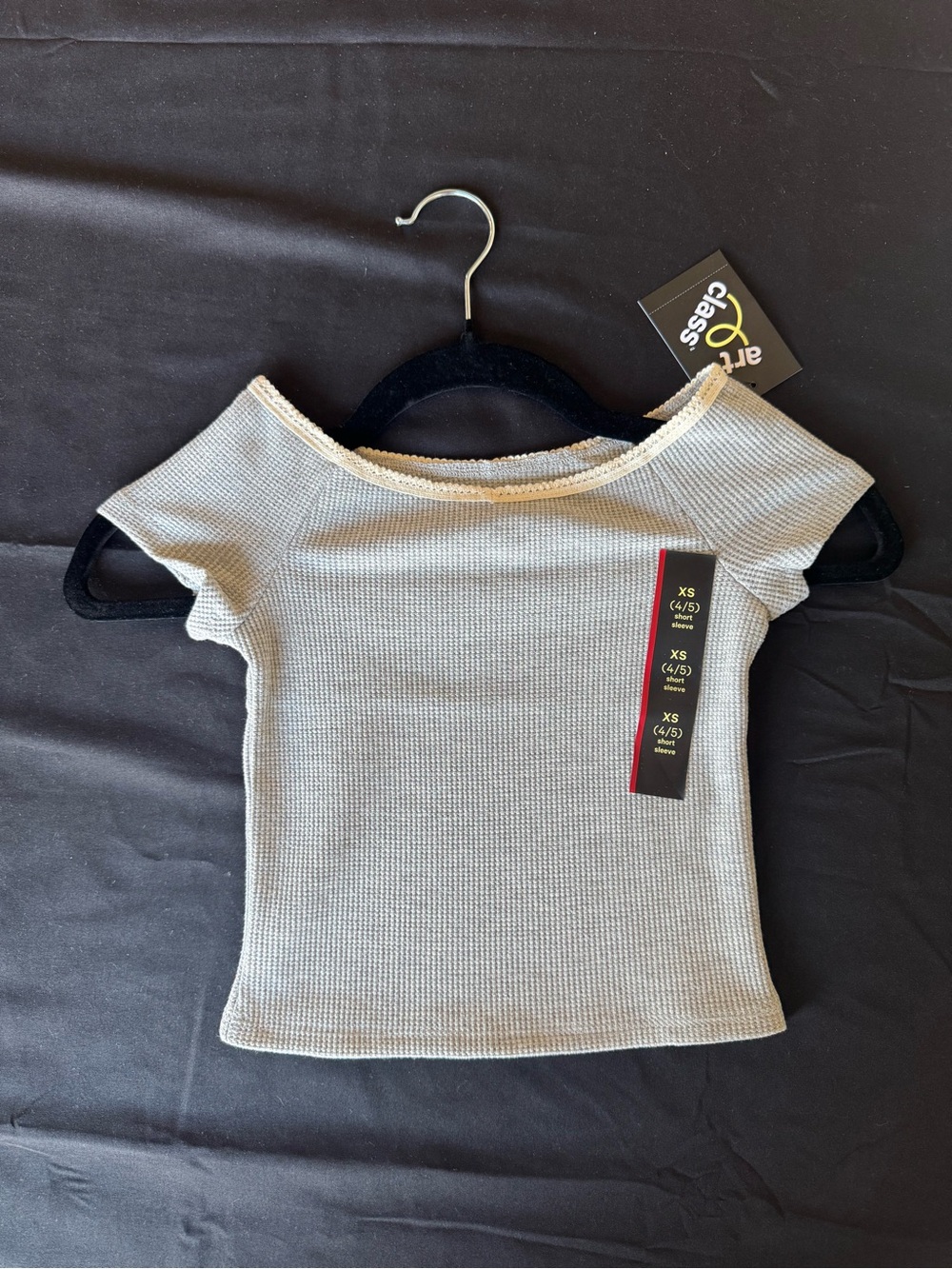 NWT Art Class Girls Waffle Knit Lace Trim Short Sleeve Top Gray Size XS (4/5)